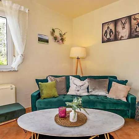 Pet Friendly Home In Goldlauter-Heidersbach Holiday home